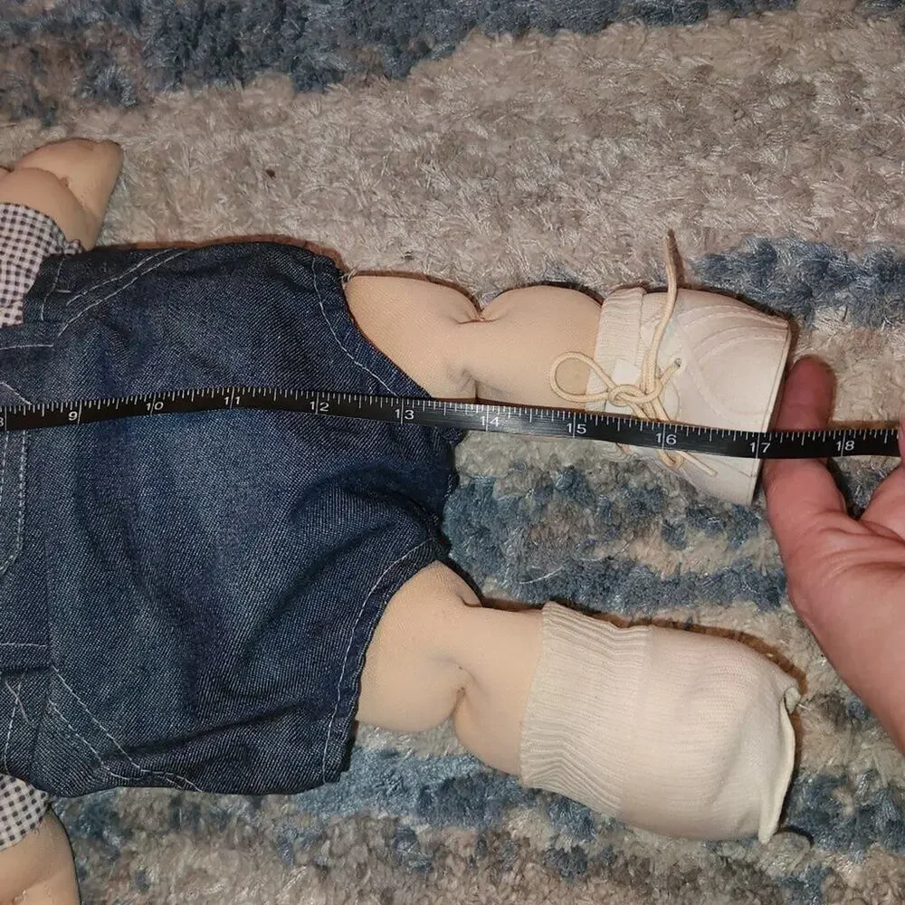 Cabbage Patch Kids get ready